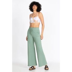 Calme Johnny Was Wide Leg Relaxed Terry Pants in Lily Pad Green Size XL